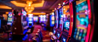 Tampilan gulungan Mega Moolah dengan simbol jackpot progresif di bintang4d